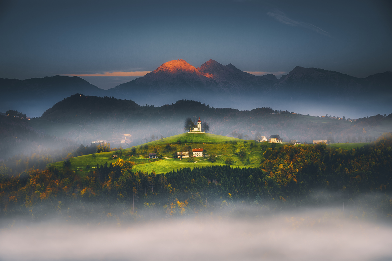 Beautiful-sunrise-near-Skofja-Loka-in-the-Upper-Carniola-region-Slovenia