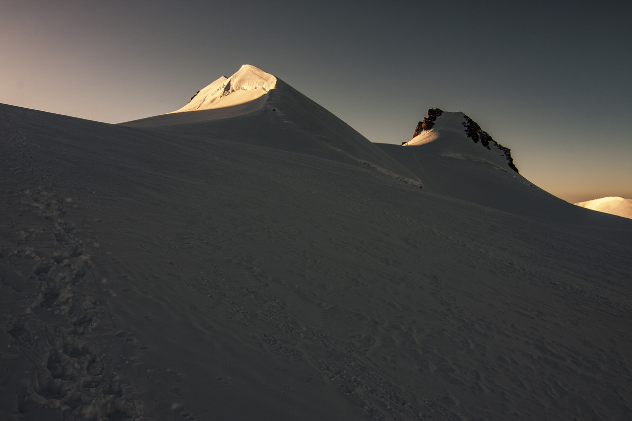 Sunrise on Ludwigshöhe-and-Corno-Nero-Schwarzhorn-from-Colle-del-Lys-Gressoney-Aosta Valley-Italy