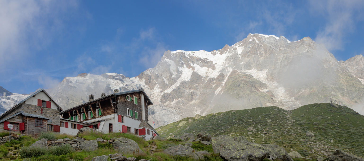 Monte-Rosa-and-Punta-Gnifetti-peaks-over-the Rifugio-Zambon-Zappa-italy