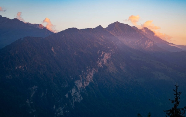 5 of the best via ferrata routes in the jungfrau region cover