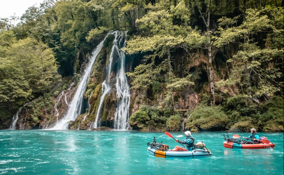 Bikerafting Montenegro CREDIT Martin Bissig 17