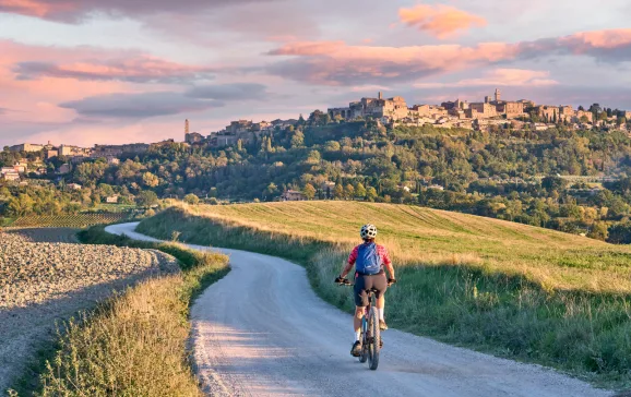 cycling holidays in europe tuscany