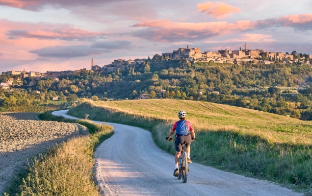 cycling holidays in europe tuscany