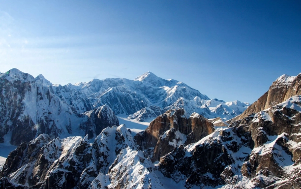 highest mountain in north america