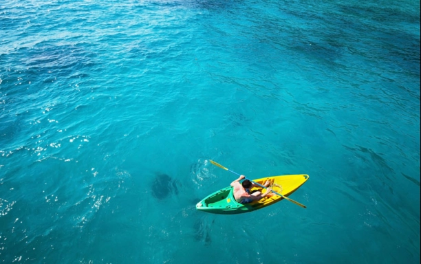 kayaking beginners essential tips technique uk