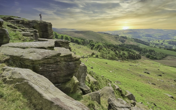 stanage edge hiker peak district