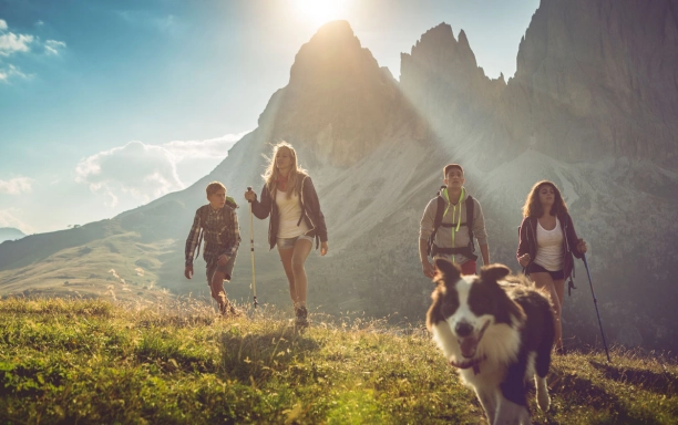 walking holidays in italy hiking in dolomites 3 with dog