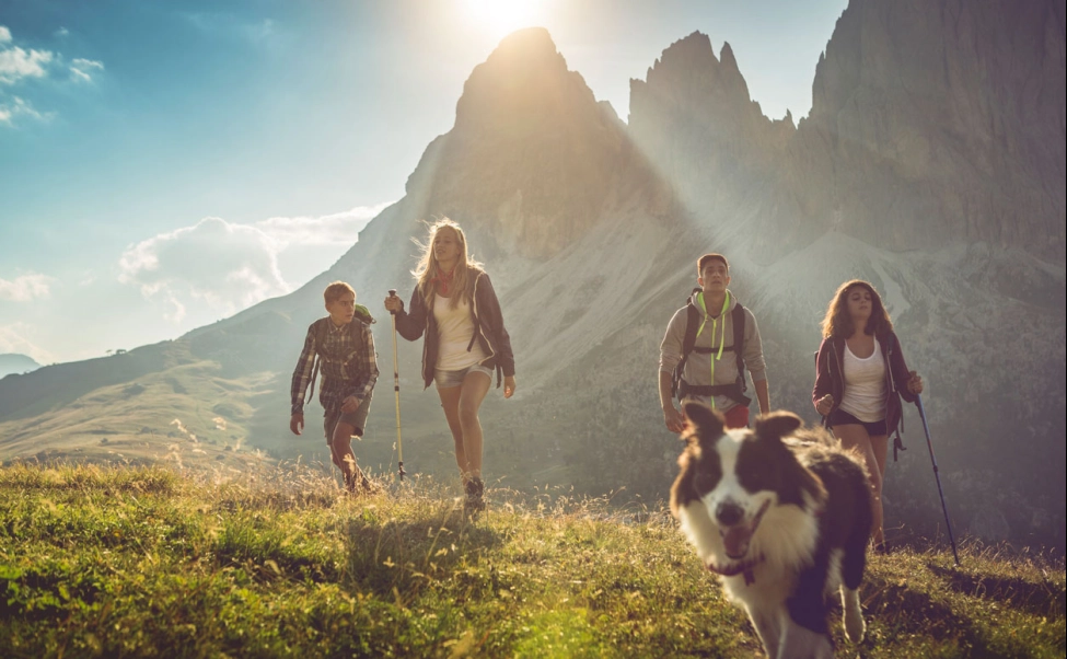 walking holidays in italy hiking in dolomites 3 with dog